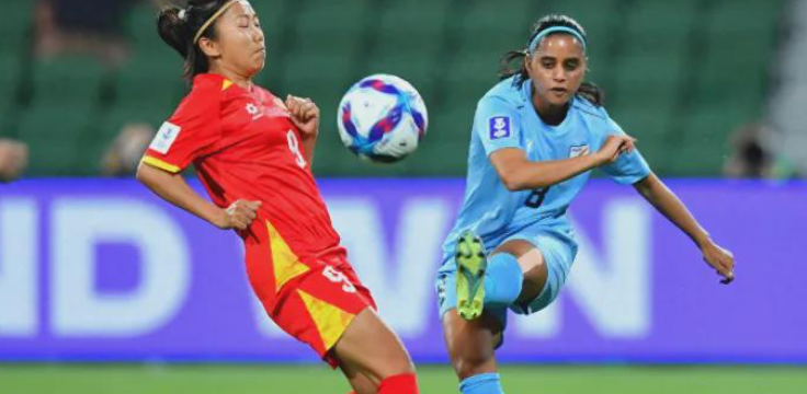 开云电竞官网-2-1绝杀！亚洲杯爆冷，中国女足出线形势反转：拿第1名=直通四强